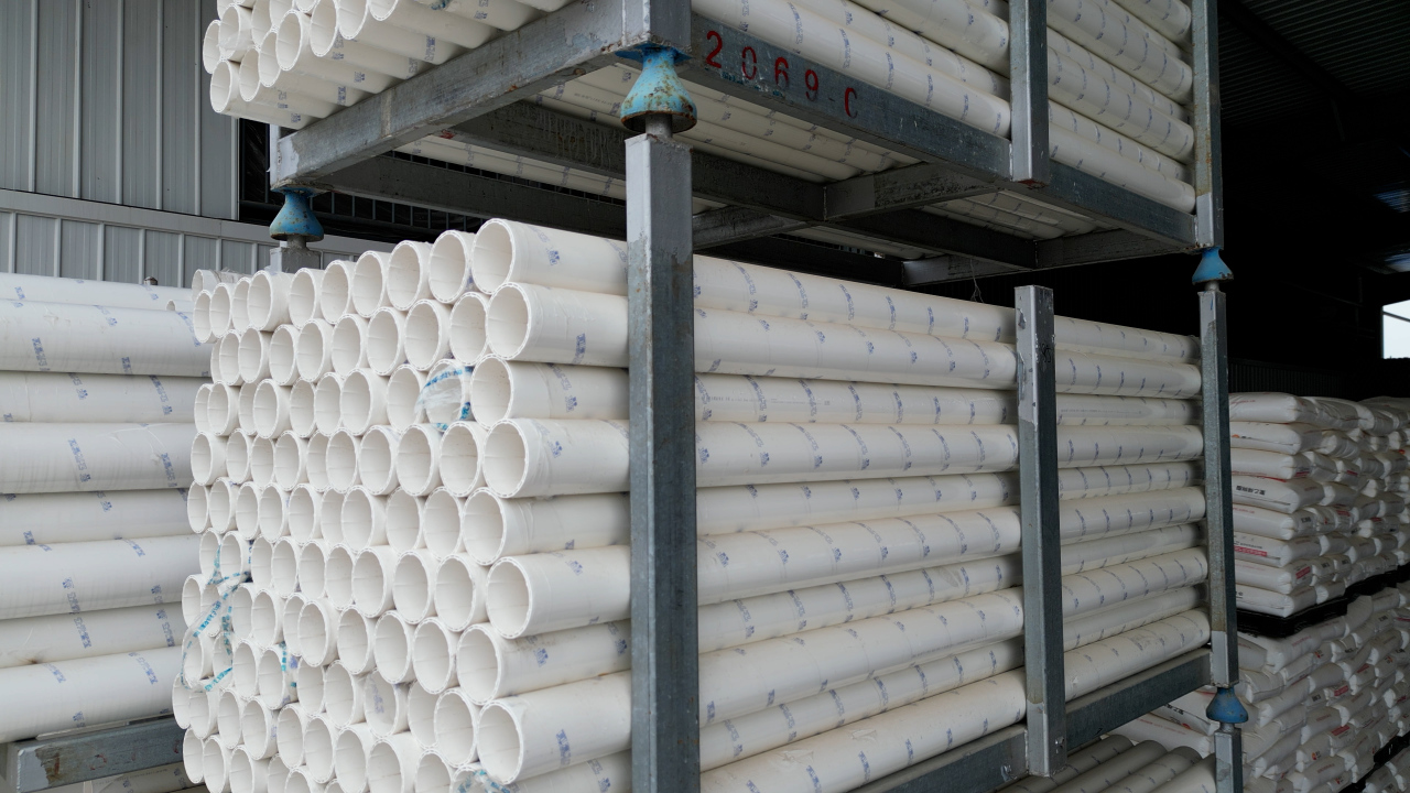 PE 拖拉管顶管施工管节损坏修复：方法、材料选择